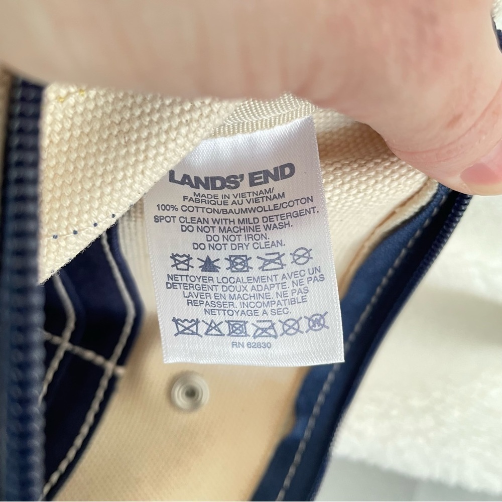 Lands end canvas pouch, like new - Picture 4 of 5